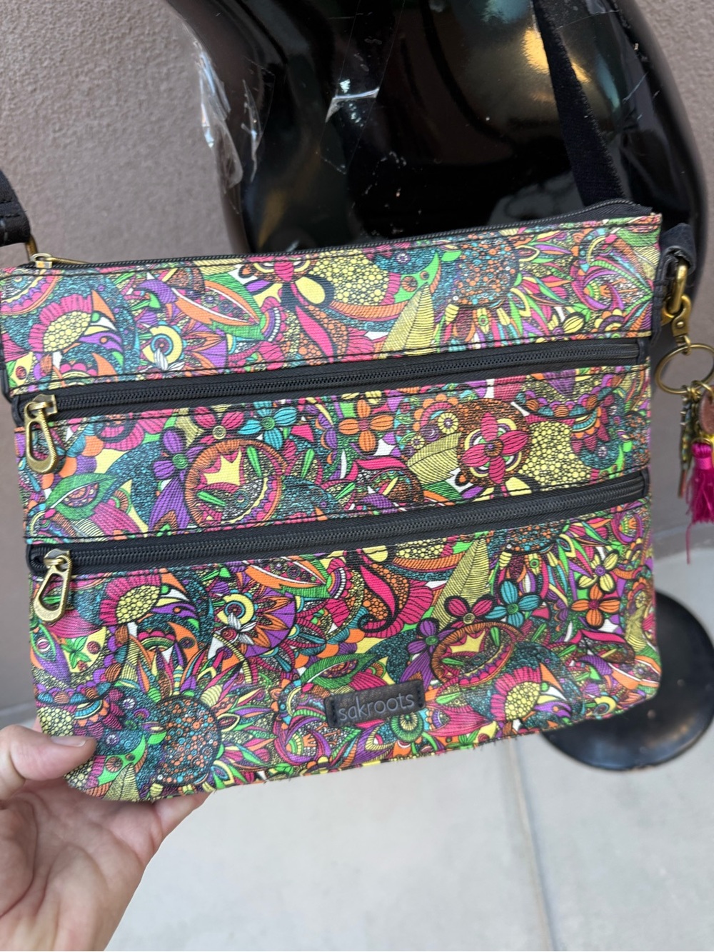 Sakroots Multicolor Floral Crossbody Bag – 12x9 – Adjustable Strap